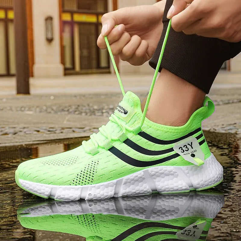 Men's Black Mesh Lightweight Sneakers