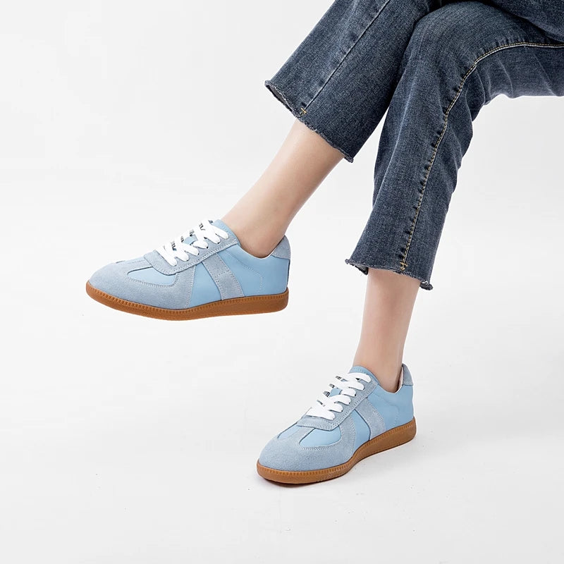 AIYUQI Women's Leather Flat Sneakers