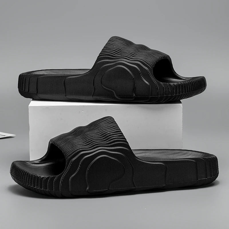 Fashionable Men Flip Flops