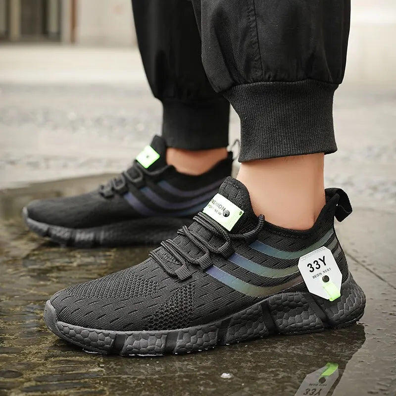 Men's Black Mesh Lightweight Sneakers