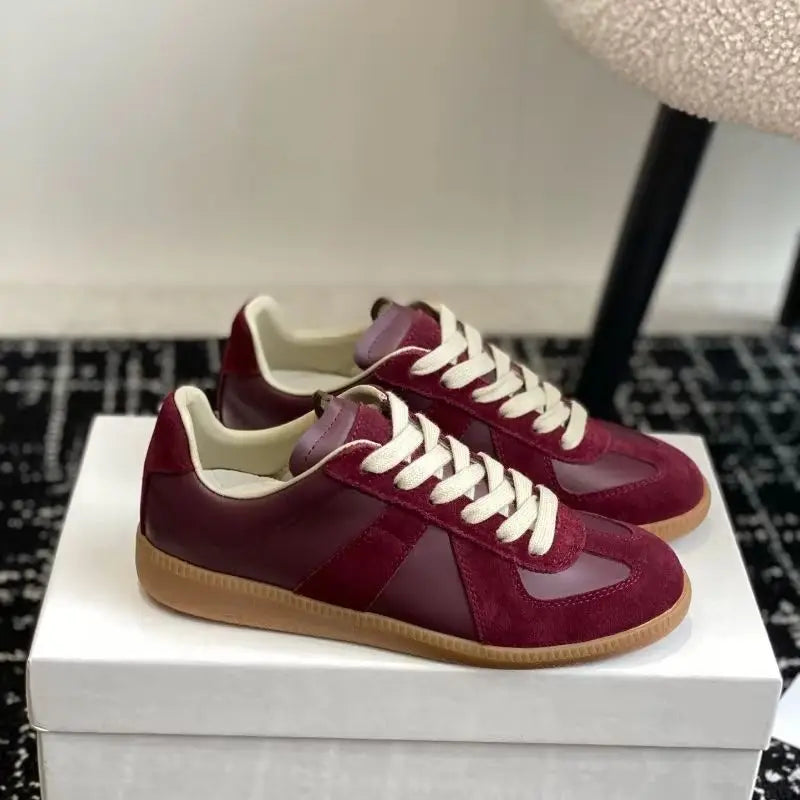 AIYUQI Women's Leather Flat Sneakers